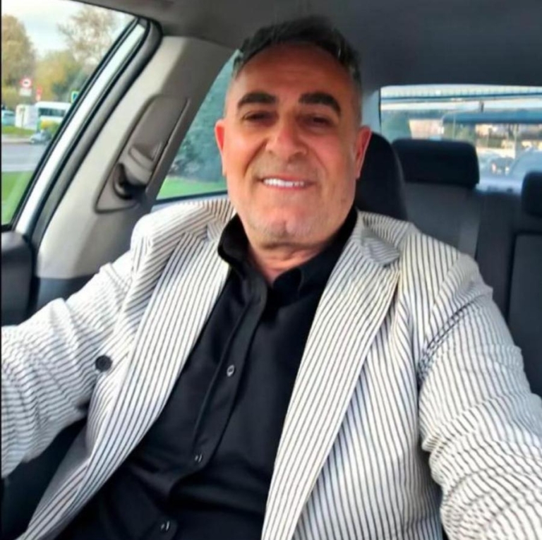 Yağma Suçundan Yargılanan Şüpheli, Mağdurun Aracını Tekmeledi!