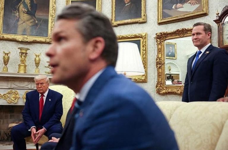 Signalgate Krizi: Trump, Ulusal Güvenlik Danışmanı Waltz’ı Görevden Aldı