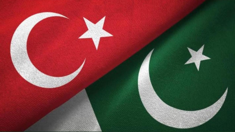 Güney Asya Uçurumun Eşiğinde: Hindistan-Pakistan Krizi Nereye Gidiyor?