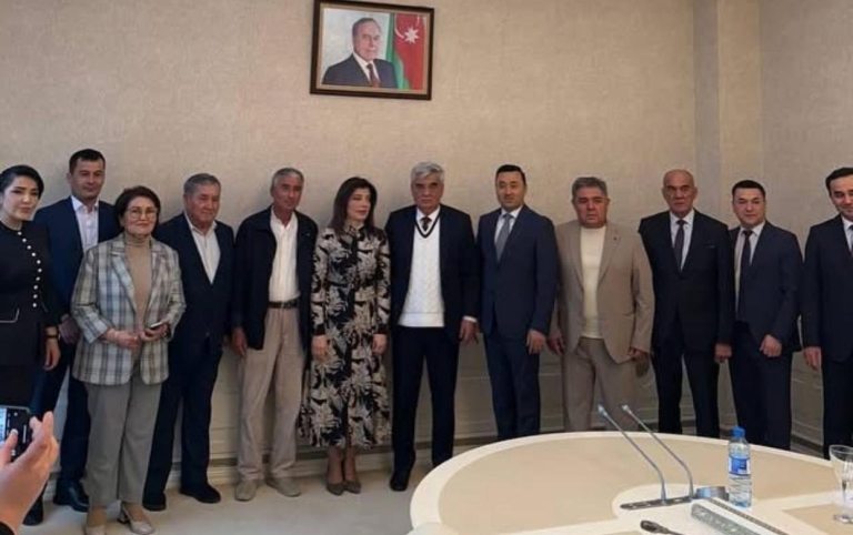 Bakü’de Kültürel Birleşim: Özbek Edebiyatı ‘Geçmiş Günler’ ile Azerbaycan’da Yansıdı