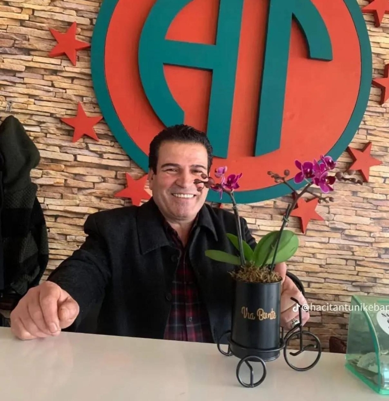 Hacı Mehmet Özer: Türk-Kürt Kardeştir, Her Şey Sil Baştan!