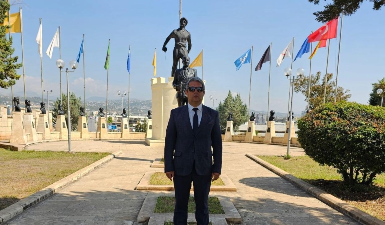 17477541881590314471