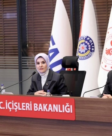 17480372061584174555