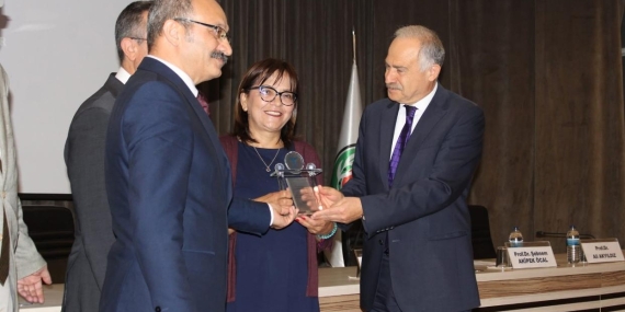 Bağımsız Yargı İçin Umut: Hukukçulardan Güçlü Mesajlar ve Ödüller