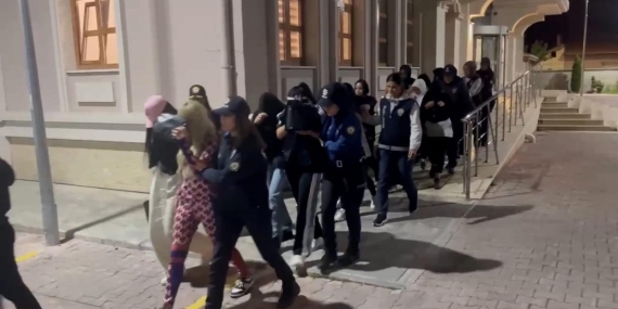 Masaj Salonlarında Korkunç Gerçek: Kadınları Zorla Fuhşa Zorladılar!