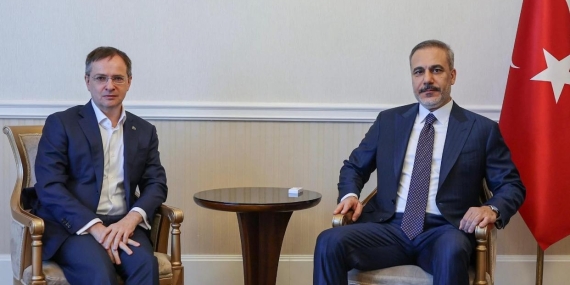 Bakan Hakan Fidan Moskova’da: Vladimir Medinsky ile Kritik Görüşme