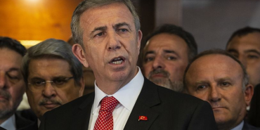 17489143352102970549