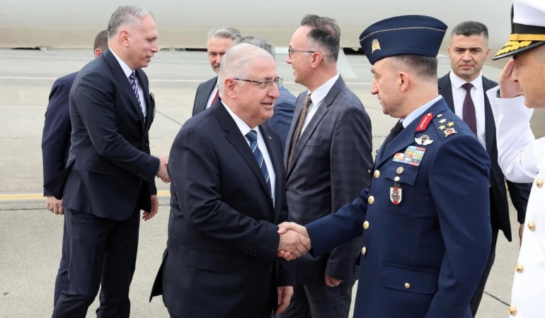 17489997371908053606