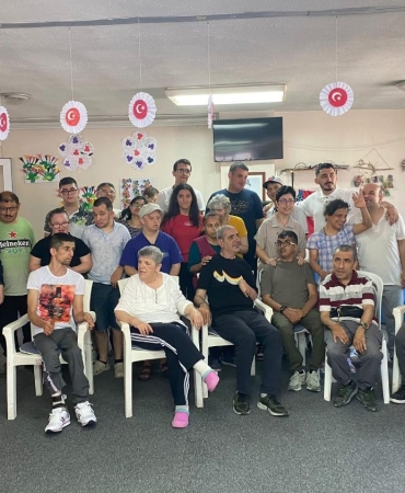 17491807192058533854