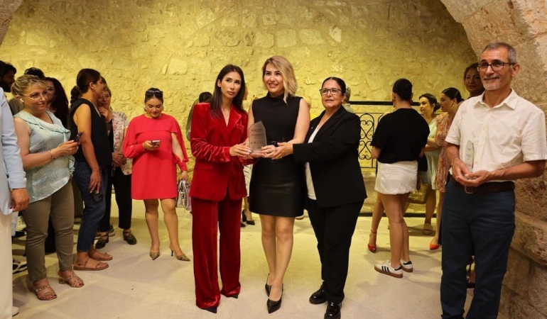 17497872431796049124