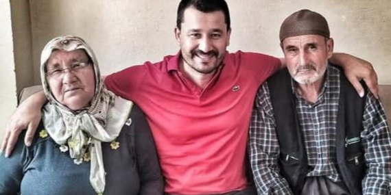 Ali Develi’den Babalar Günü Mesajı: “Baba Sevgisi En Kıymetli Değerdir”