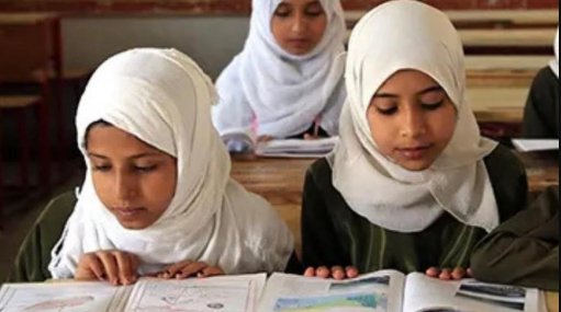 Anaokullarında “baş açık” ibaresine hedef: HÜDAPAR’dan kılık kıyafet yönetmeliğine tepki