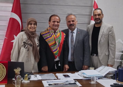 Atom Karınca, Yeni Boğaziçi Belediye Başkanı Katip Demir’e tam destek verdi.