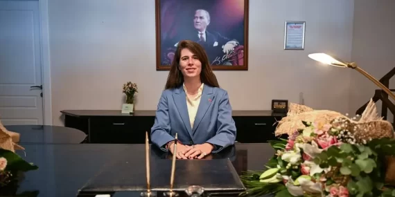 CHP’li Çeşme Belediye Başkanı Lal Denizli, uyuşturucu soruşturması kapsamında ifadeye çağrıldı!